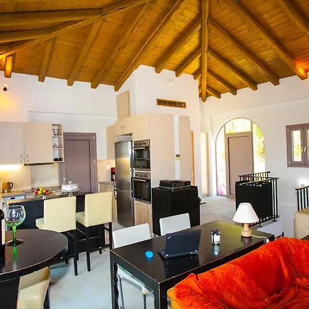 Lepeda's Pearl 빌라 릭수리